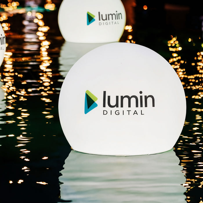 Op maat gemaakt drijvend zwembadlicht, Gepersonaliseerde vijverlamp met Logo, buitenverlichting