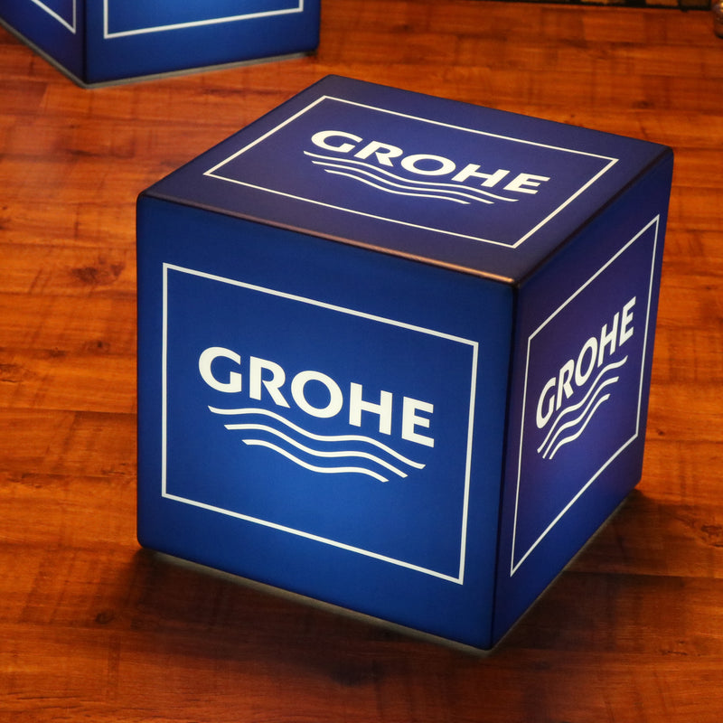Branded LED-logo Lightbox, Custom Cube Seat Kruk Tafelmeubilair, Frameless Corporate Display Sign voor Zakelijk Evenement, Conferentie Decor