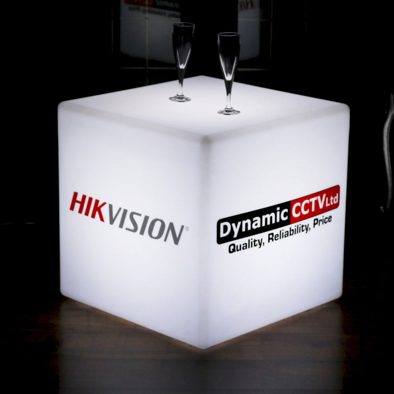 Branded LED-logo Lightbox, Custom Cube Seat Kruk Tafelmeubilair, Frameless Corporate Display Sign voor Zakelijk Evenement, Conferentie Decor