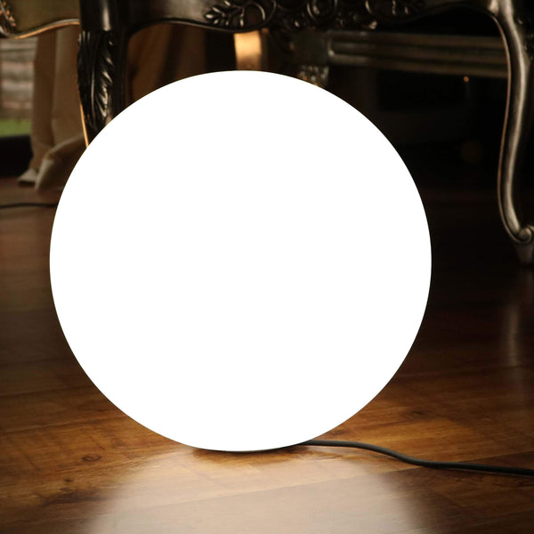 Dimbare 50cm LED bollamp, netvoeding met witte E27-lamp, moderne orb-vloerlamp