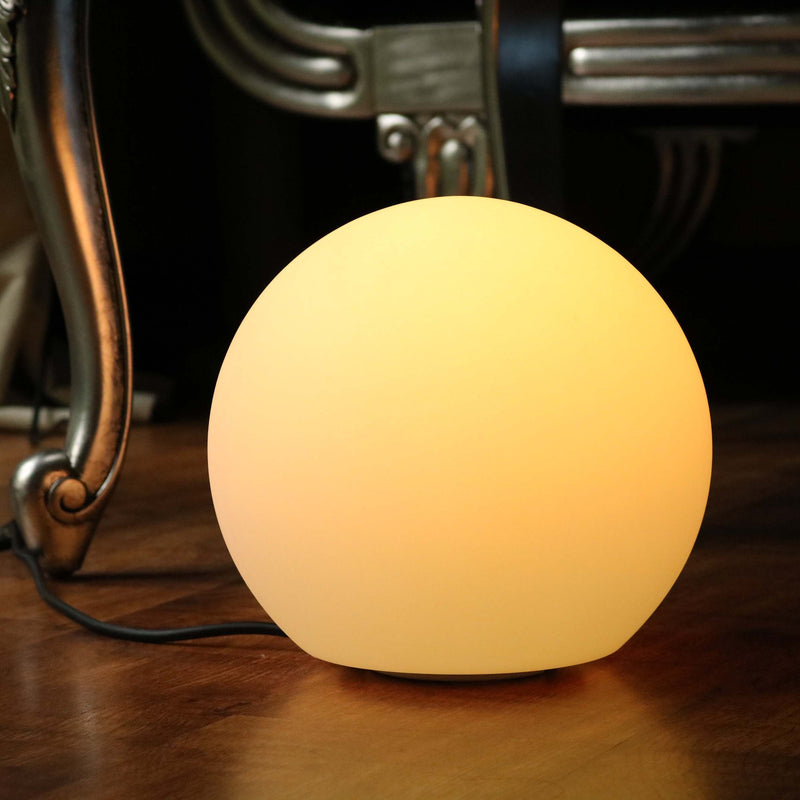 Lamp op netstroom voor bed, kleurige LED-bol op afstandsbediening 25cm