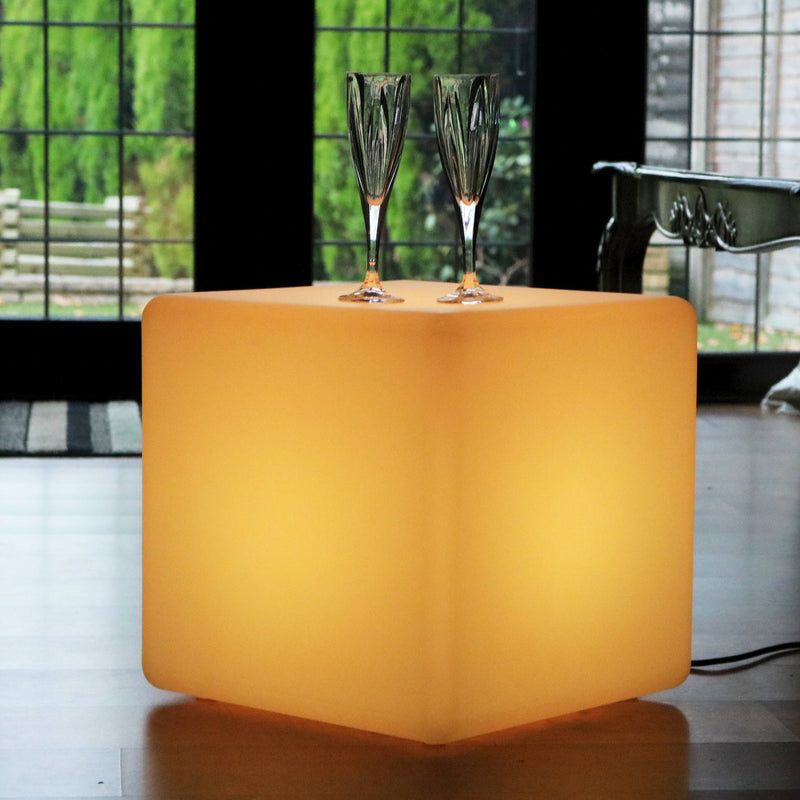 LED-kubus zitje 40cm, Veelkleurige vloerverlichting op netstroom