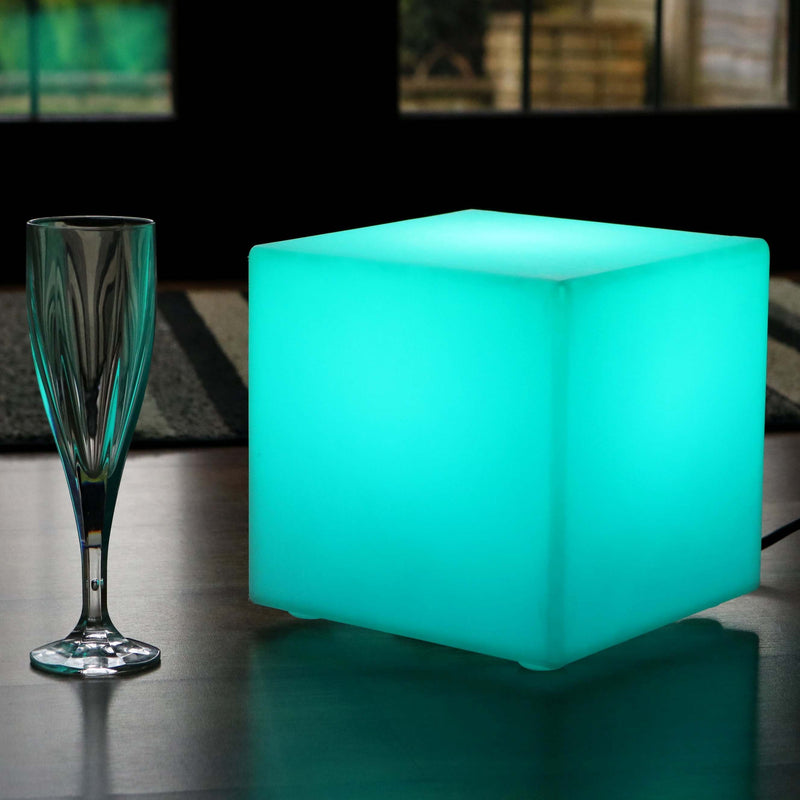 LED-nachtlamp op netstoom, RGB-kubus verschillende kleuren, 20 x 20cm