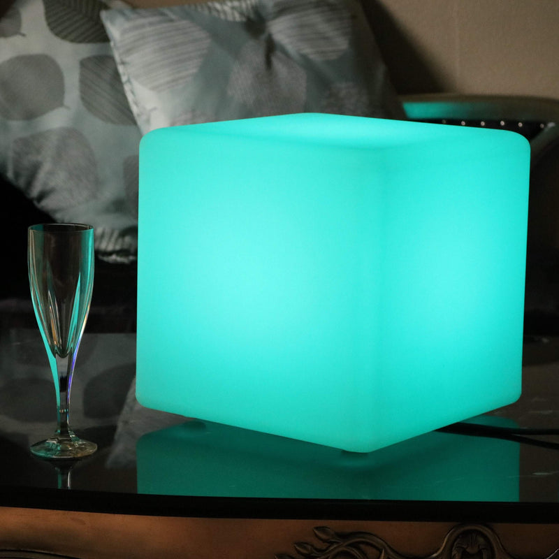Tafellamp netstroom, LED-kubus inclusief afstandsbediening, 30 x 30 cm