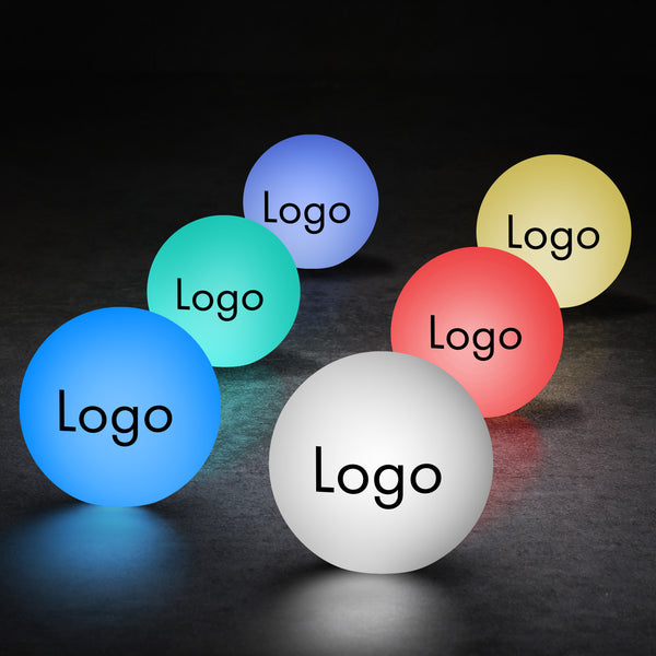 Ronde LED-logo lightbox, bolvormige vloerlamp, promotiemateriaal, verlichte vrijstaande verlichte display bewegwijzering voor zakelijk evenement