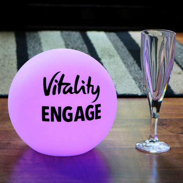 Gepersonaliseerde LED Bol Lichtbak, promotionele tafellamp met logo, verlichte display